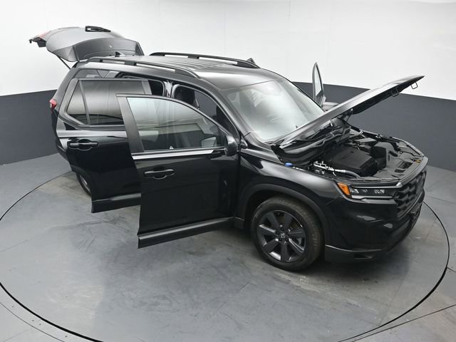 Used 2023 Honda Pilot Sport image 48