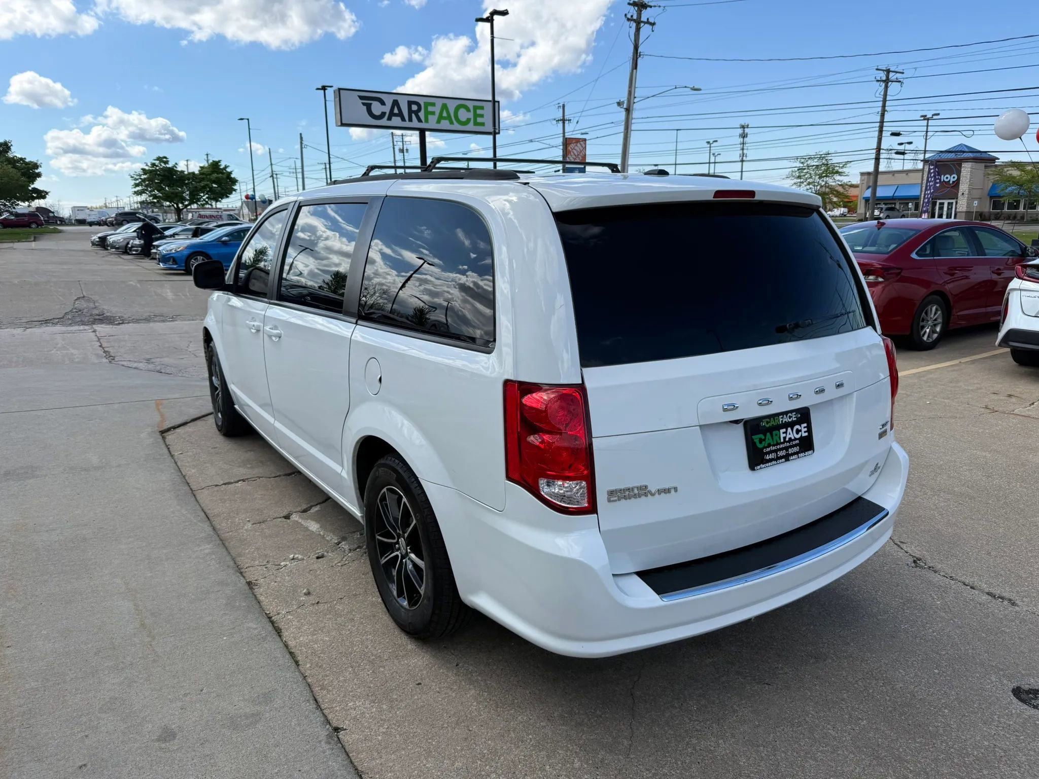 Used 2019 Dodge Grand Caravan GT FWD image 8