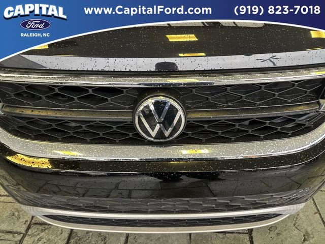 Used 2022 Volkswagen Taos SE image 10