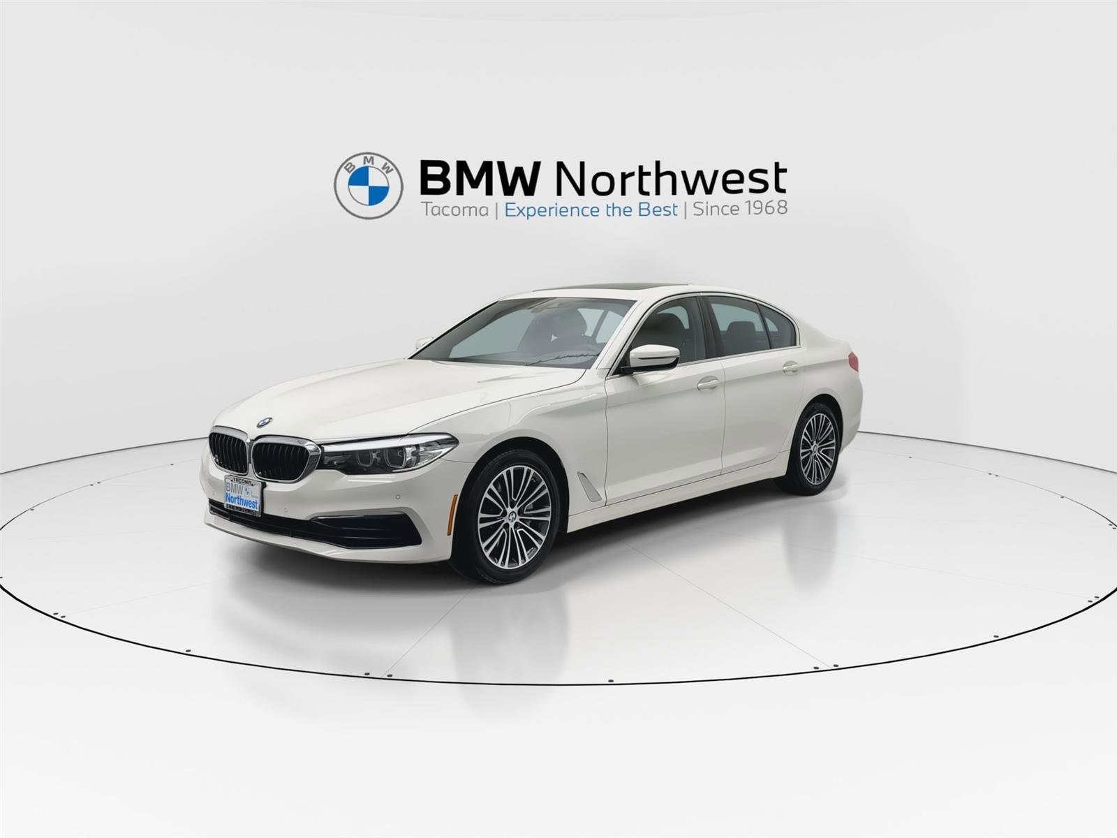Used 2019 BMW 530i xDrive w/ Convenience Package AWD/4WD image 9