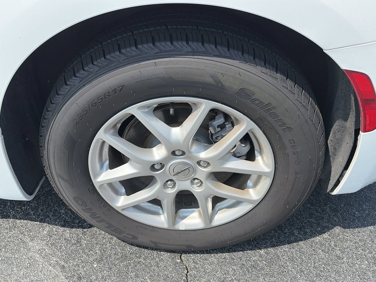 Used 2024 Chrysler Pacifica Touring-L FWD image 26