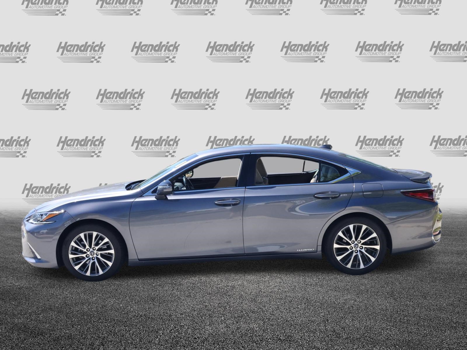 Used 2020 Lexus ES 300h w/ Premium Package FWD image 6