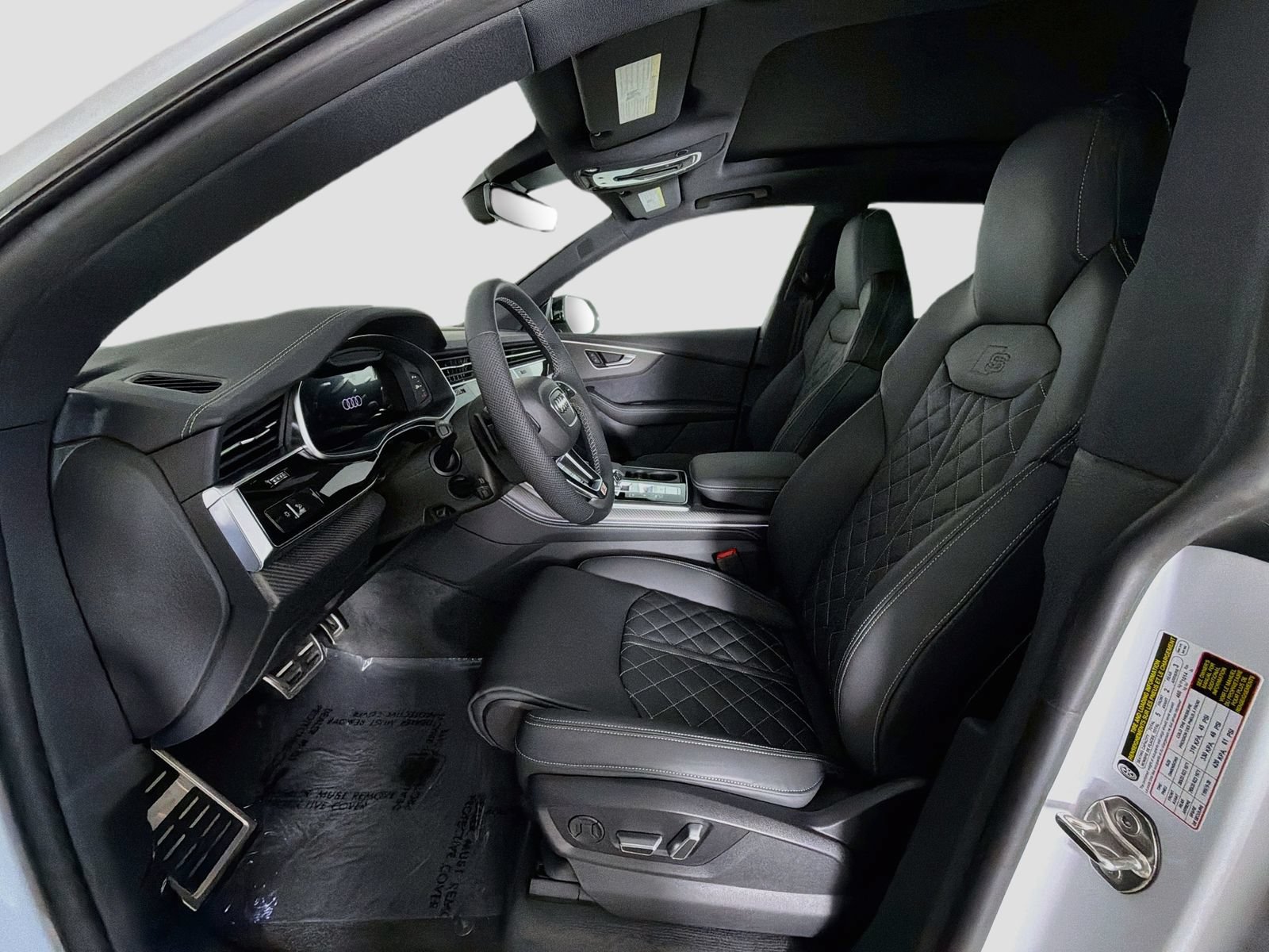 New 2026 Audi SQ8 Premium Plus AWD/4WD image 22
