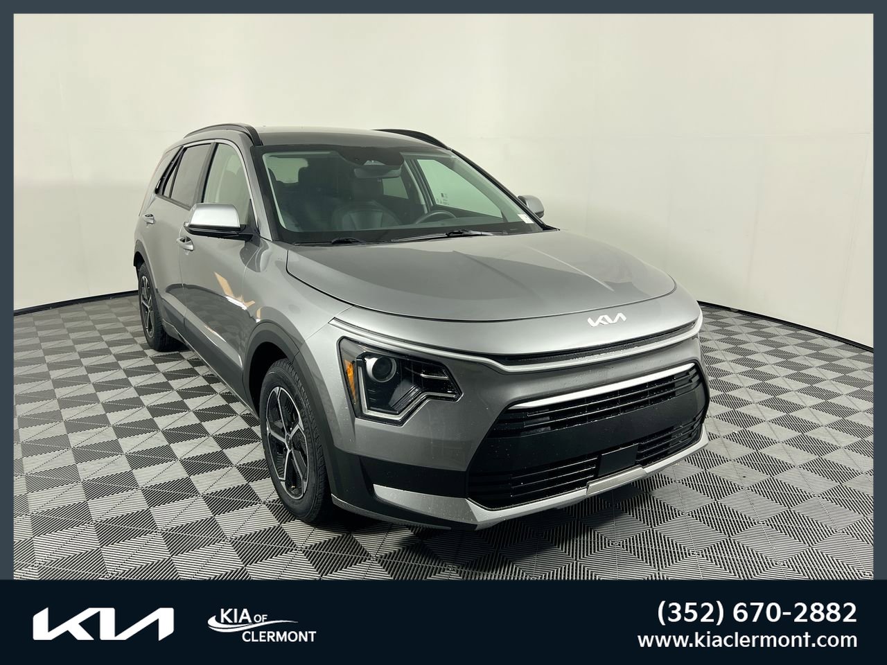 Certified 2023 Kia Niro EX