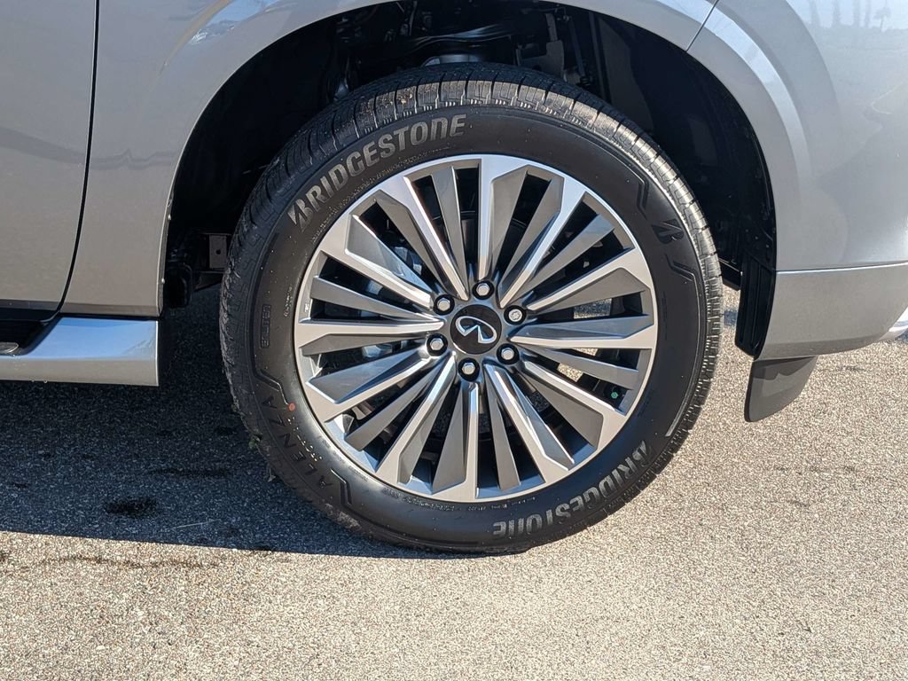 New 2027 INFINITI QX80 Luxe w/ Exterior Package RWD image 11