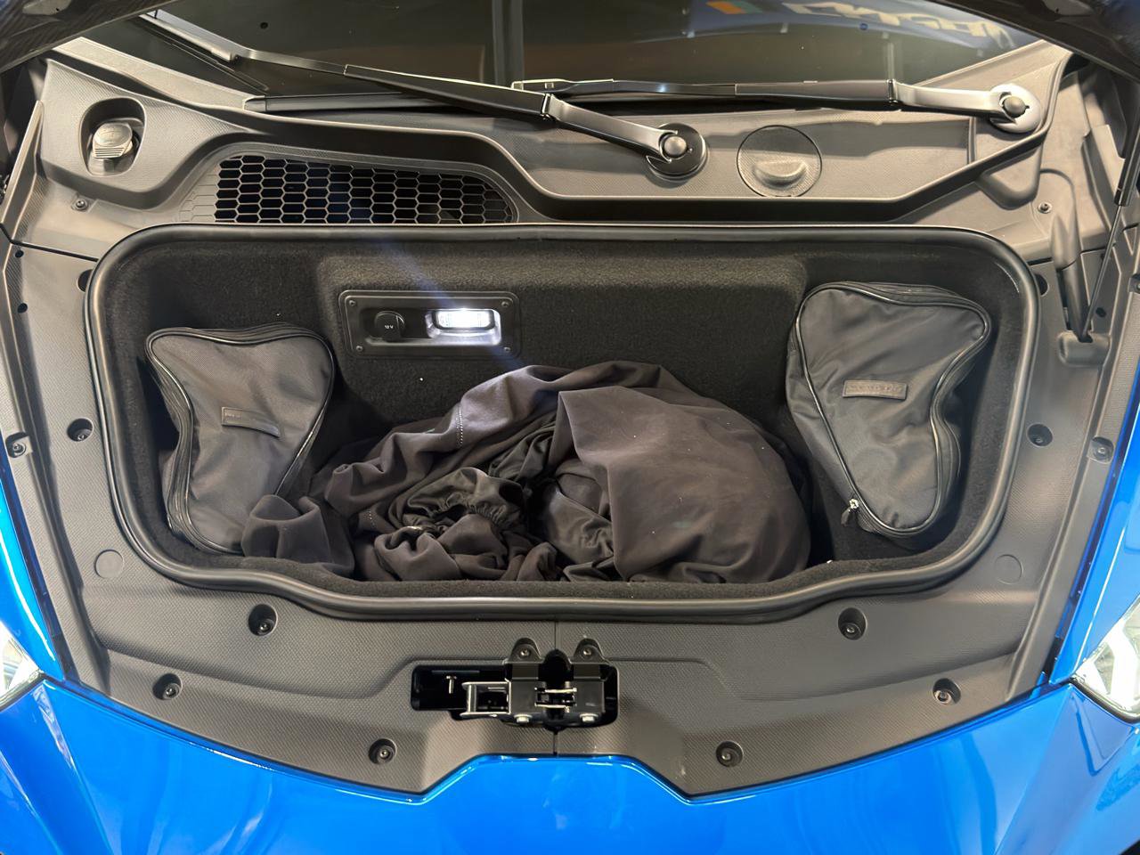 Used 2023 Lamborghini Huracan Tecnica RWD image 23