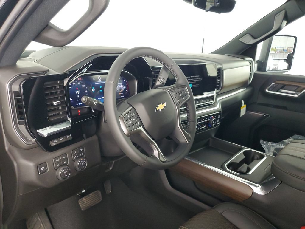 New 2026 Chevrolet Silverado 3500 High Country w/ Technology Package AWD/4WD image 14