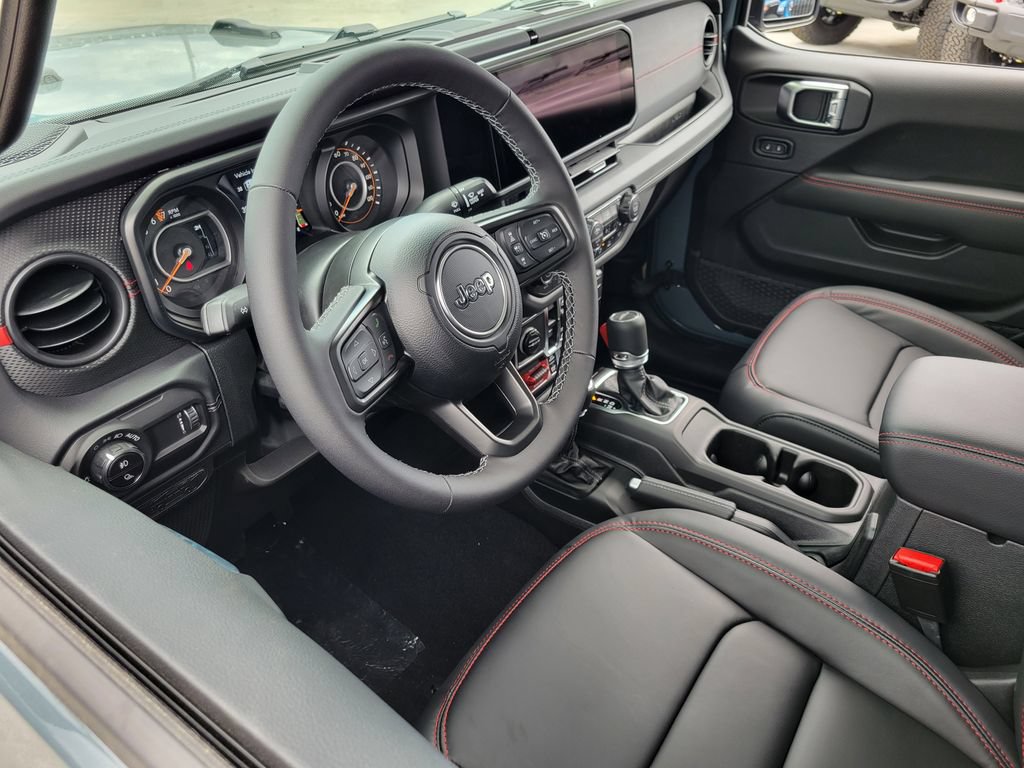 New 2026 Jeep Gladiator Rubicon AWD/4WD image 3