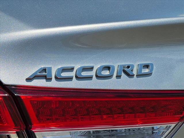 Used 2019 Honda Accord Touring image 23