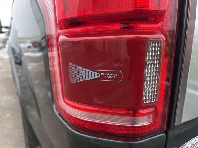 Used 2015 Ford F150 Platinum w/ Equipment Group 701A Luxury image 49