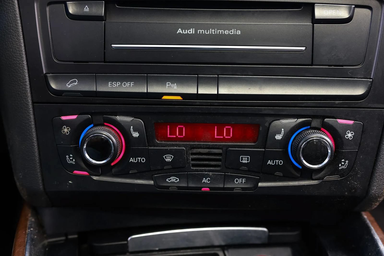 Used 2010 Audi Q5 3.2 Premium Plus AWD/4WD image 33
