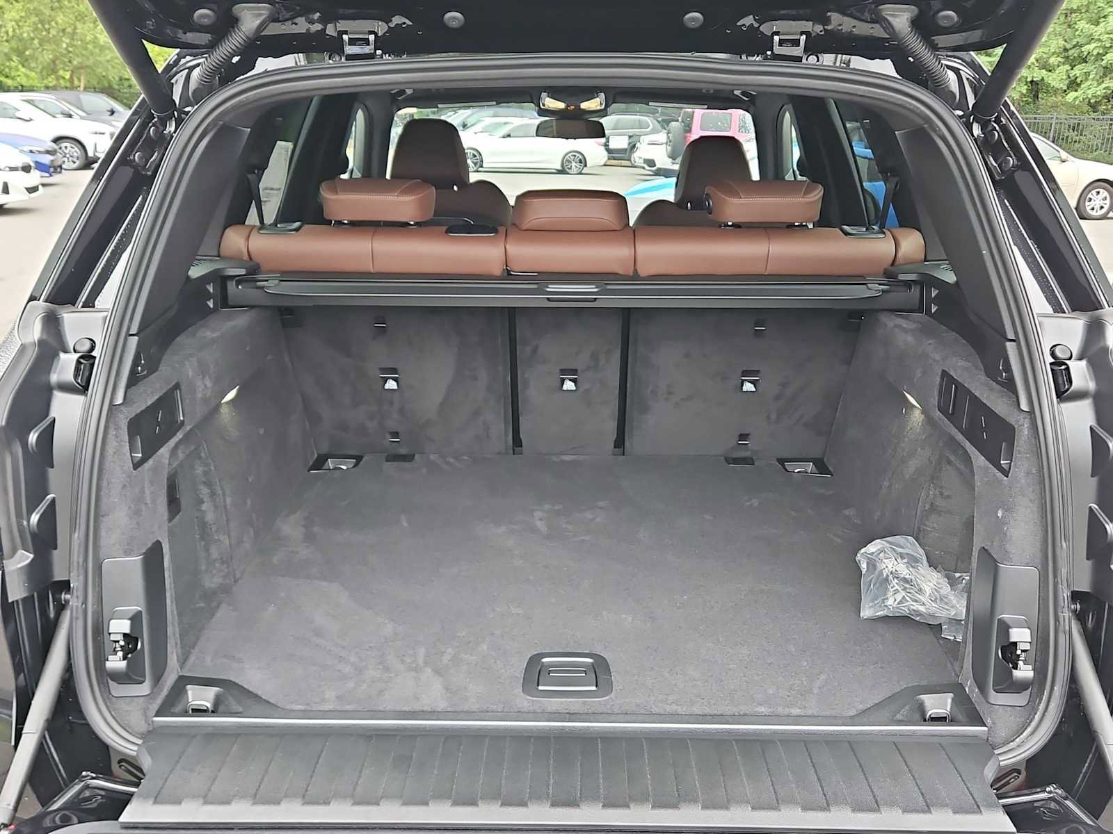 Used 2026 BMW X5 xDrive40i w/ Premium Package image 35