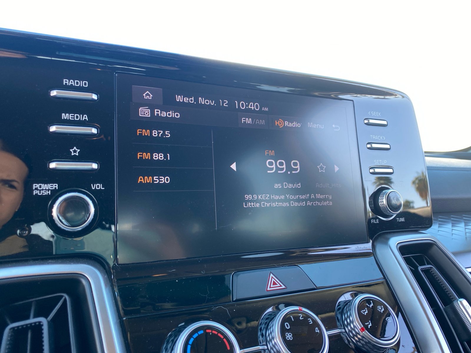 Used 2022 Kia Sorento LX image 12