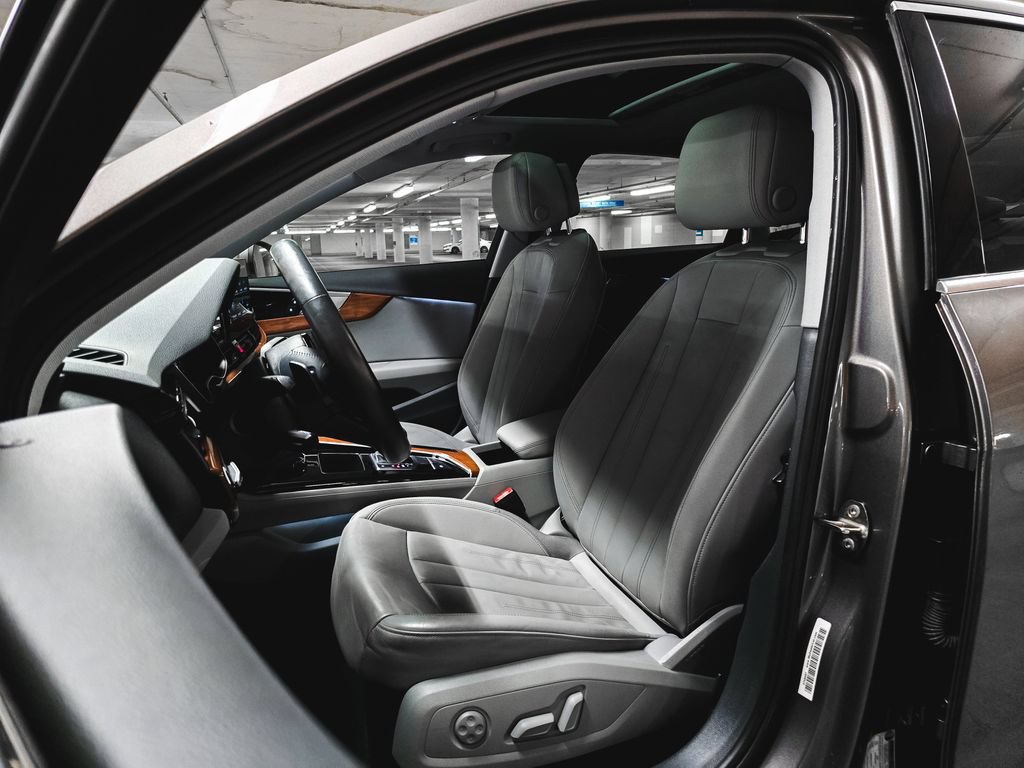 Used 2020 Audi A4 2.0T Premium w/ Convenience Package FWD image 18