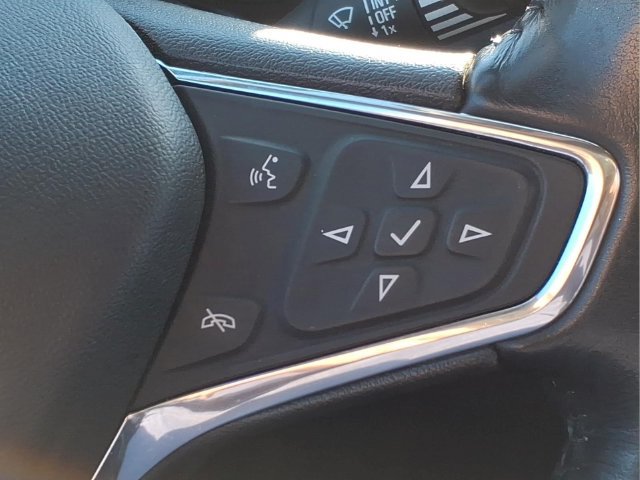 Used 2020 Chevrolet Equinox LT w/ Driver Convenience Package FWD image 27