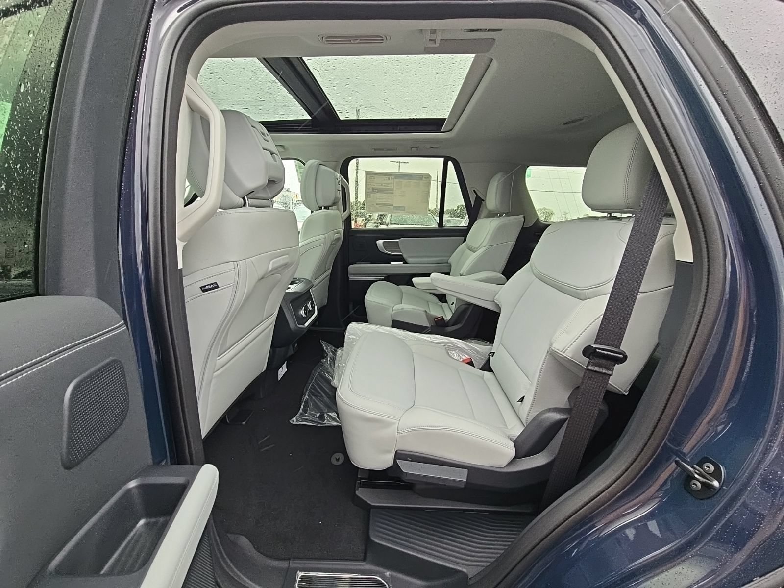 New 2027 Ford Expedition Platinum AWD/4WD image 39