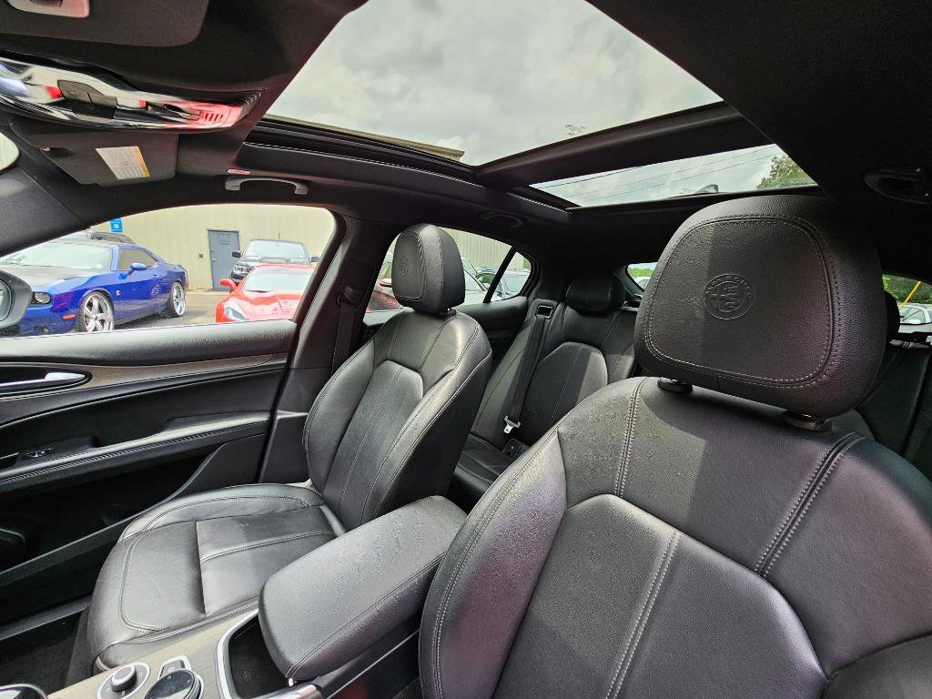 Used 2022 Alfa Romeo Stelvio Ti w/ Active Assist Plus Package image 61