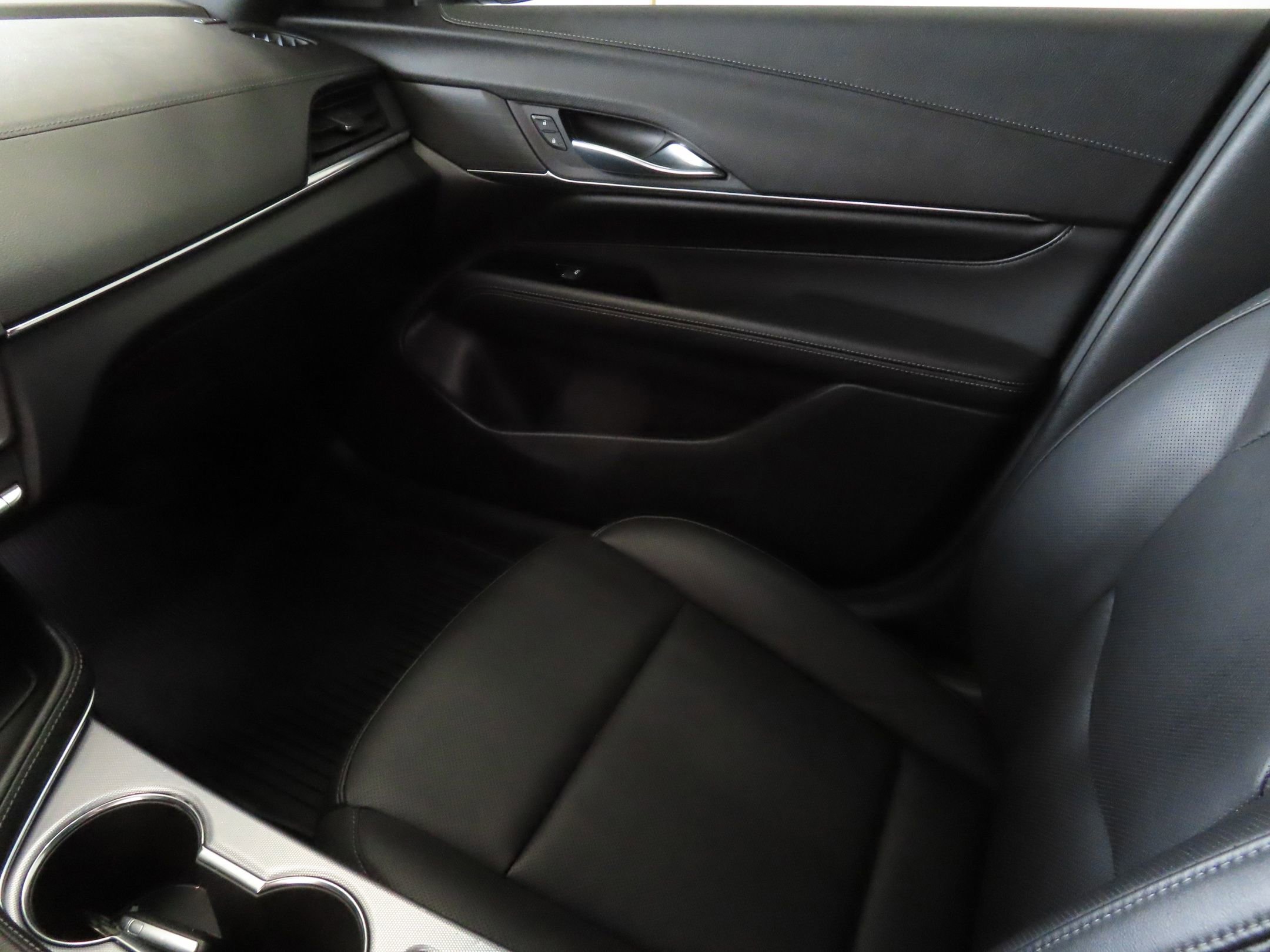 Used 2021 Cadillac CT4 Premium Luxury w/ Climate Package image 21