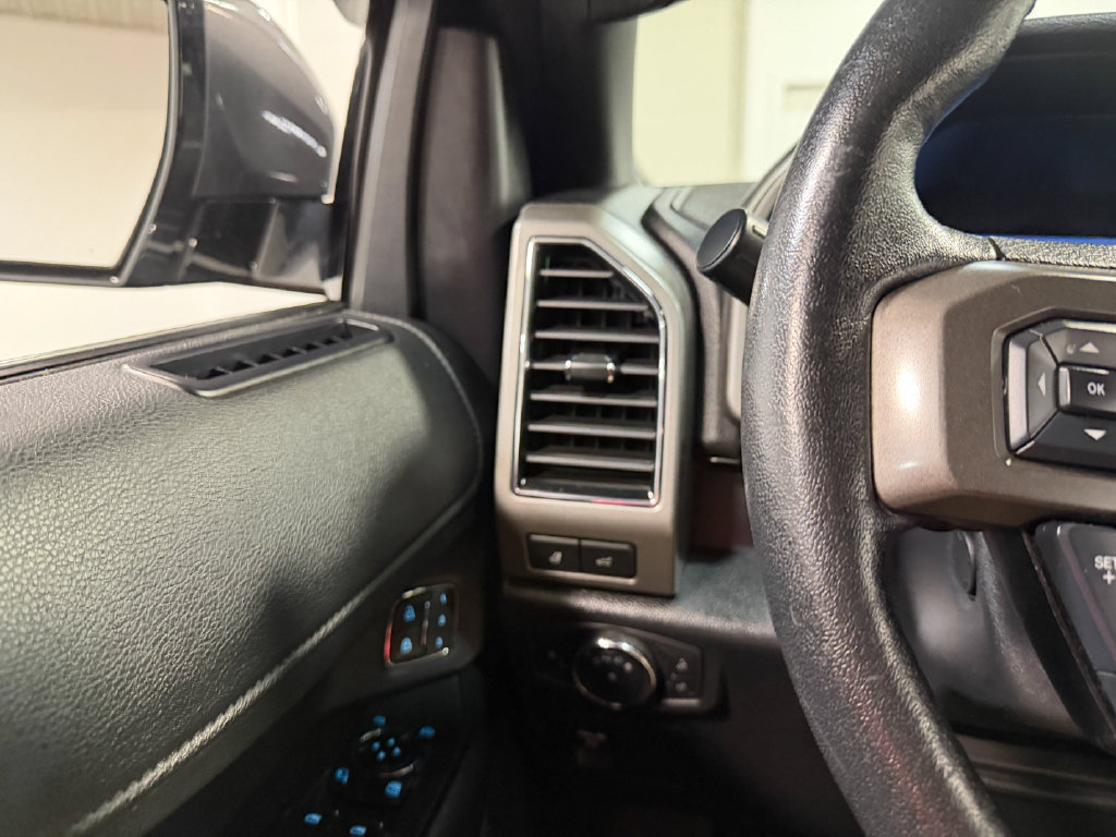 Used 2020 Ford Expedition Max XLT w/ Equipment Group 202A AWD/4WD image 77