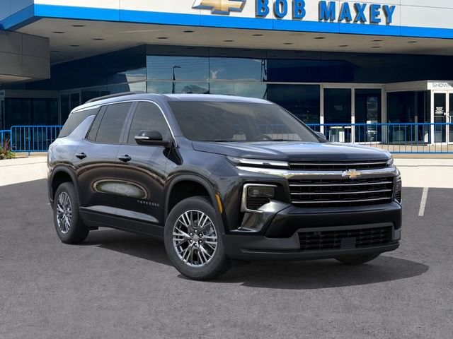 New 2026 Chevrolet Traverse LT w/ Driver Confidence Package AWD/4WD image 7