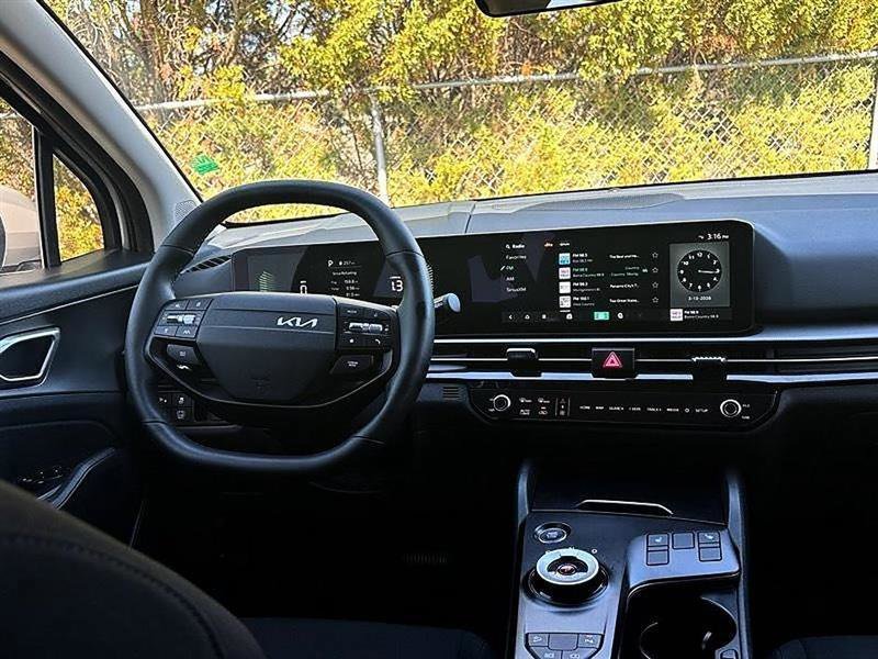 Used 2026 Kia Sportage S AWD/4WD image 43