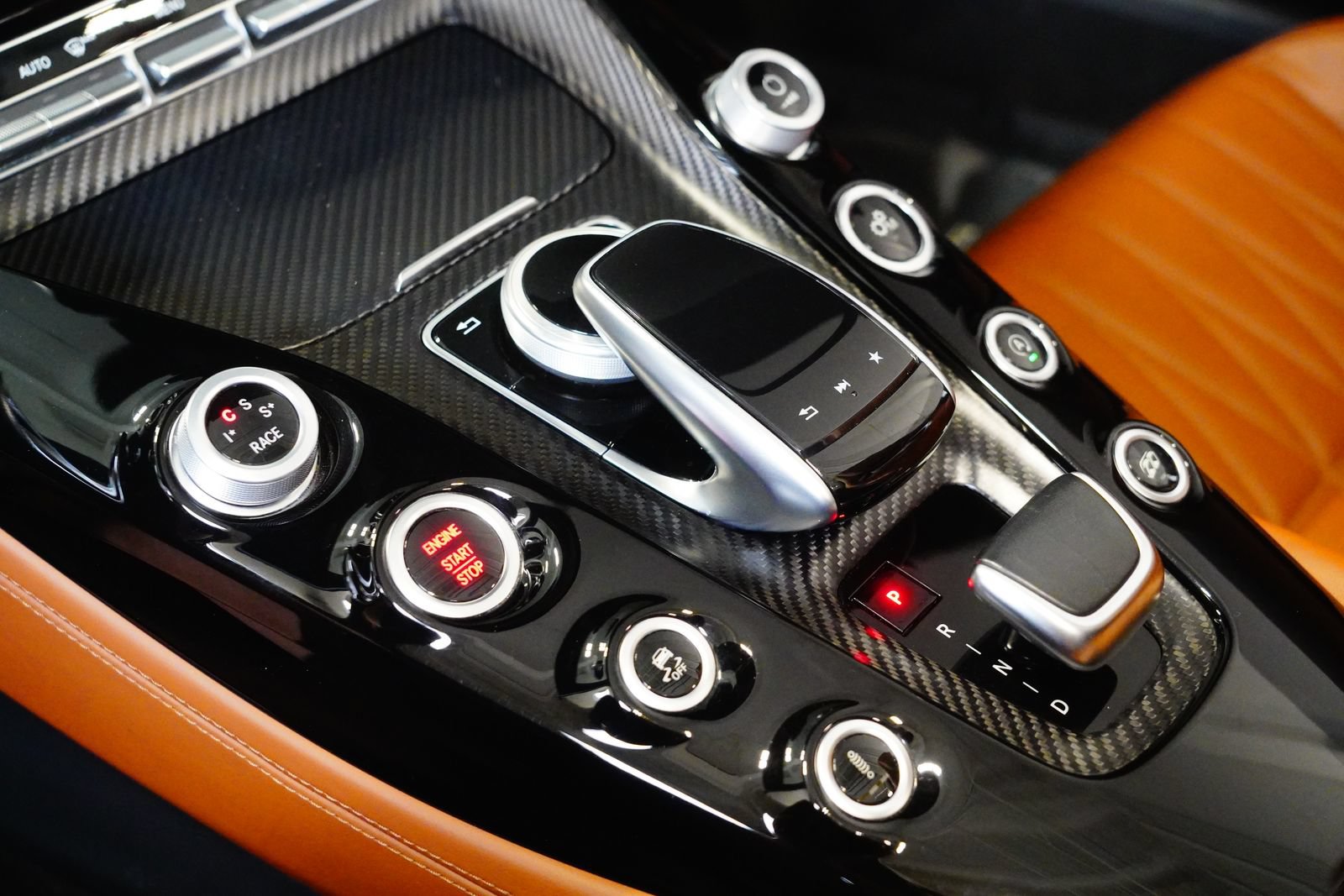 Used 2018 Mercedes-Benz AMG GT C image 29