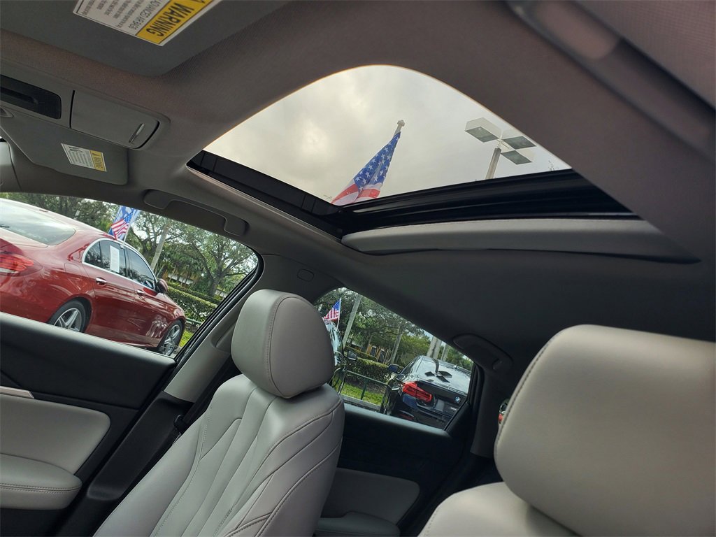 Used 2024 Acura Integra Base image 17