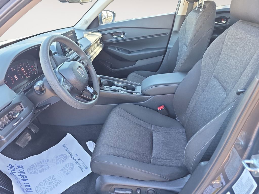 Used 2024 Honda Accord EX image 9