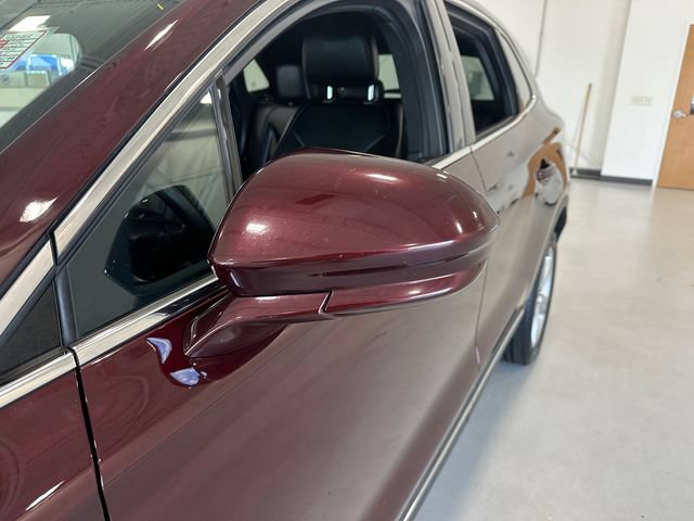 Used 2018 Lincoln MKC Premiere FWD image 10