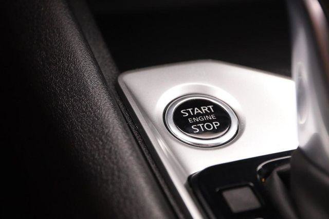 Used 2025 Nissan Altima 2.5 SV FWD image 17