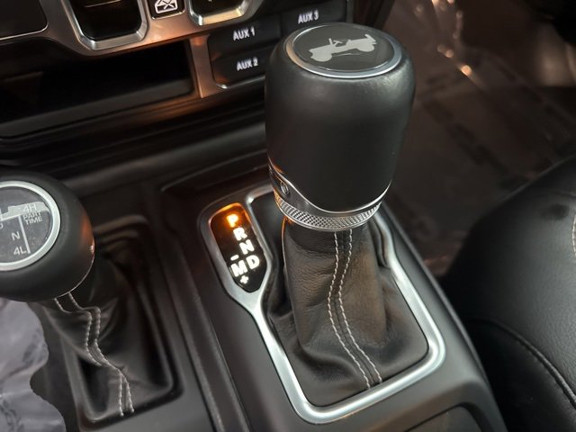 Used 2023 Jeep Wrangler Unlimited Sahara w/ Cold Weather Group image 26