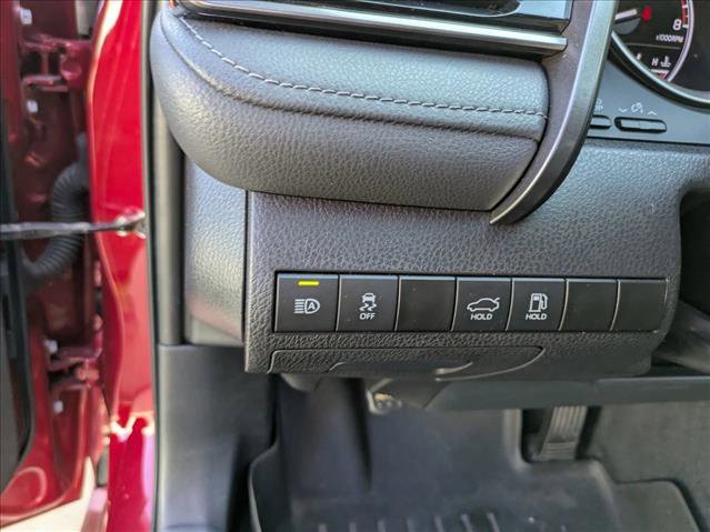 Used 2022 Toyota Camry LE image 13