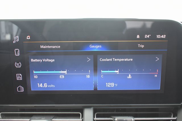 Used 2025 Chevrolet Trax LT w/ LT Convenience Package image 24