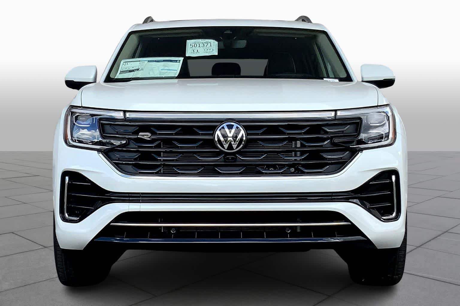 New 2026 Volkswagen Atlas SEL Premium R-Line AWD/4WD image 3