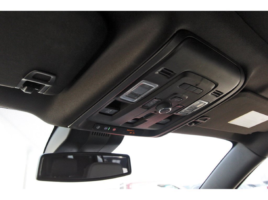Used 2023 GMC Yukon Denali AWD/4WD image 26