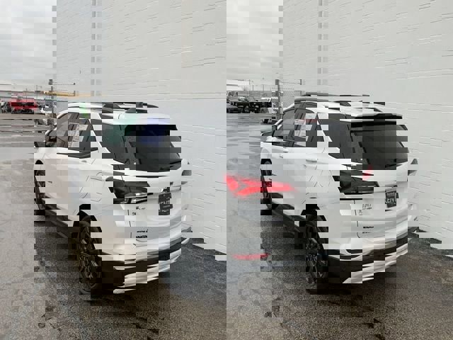 Used 2023 Chevrolet Equinox RS image 34