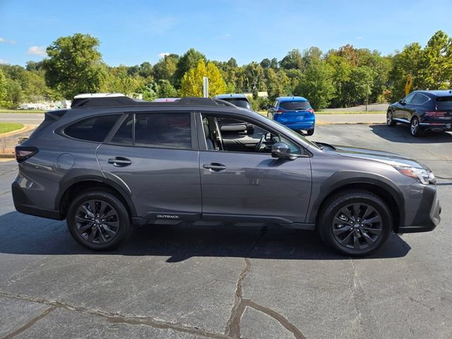 Used 2025 Subaru Outback Onyx Edition AWD/4WD image 9
