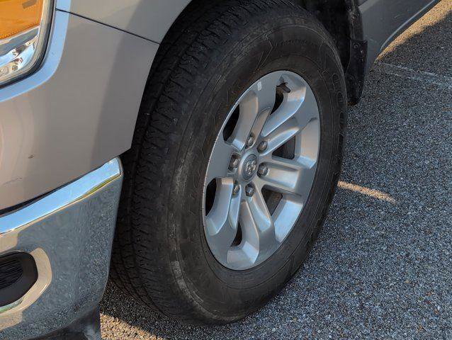 Used 2024 RAM 1500 Laramie image 33