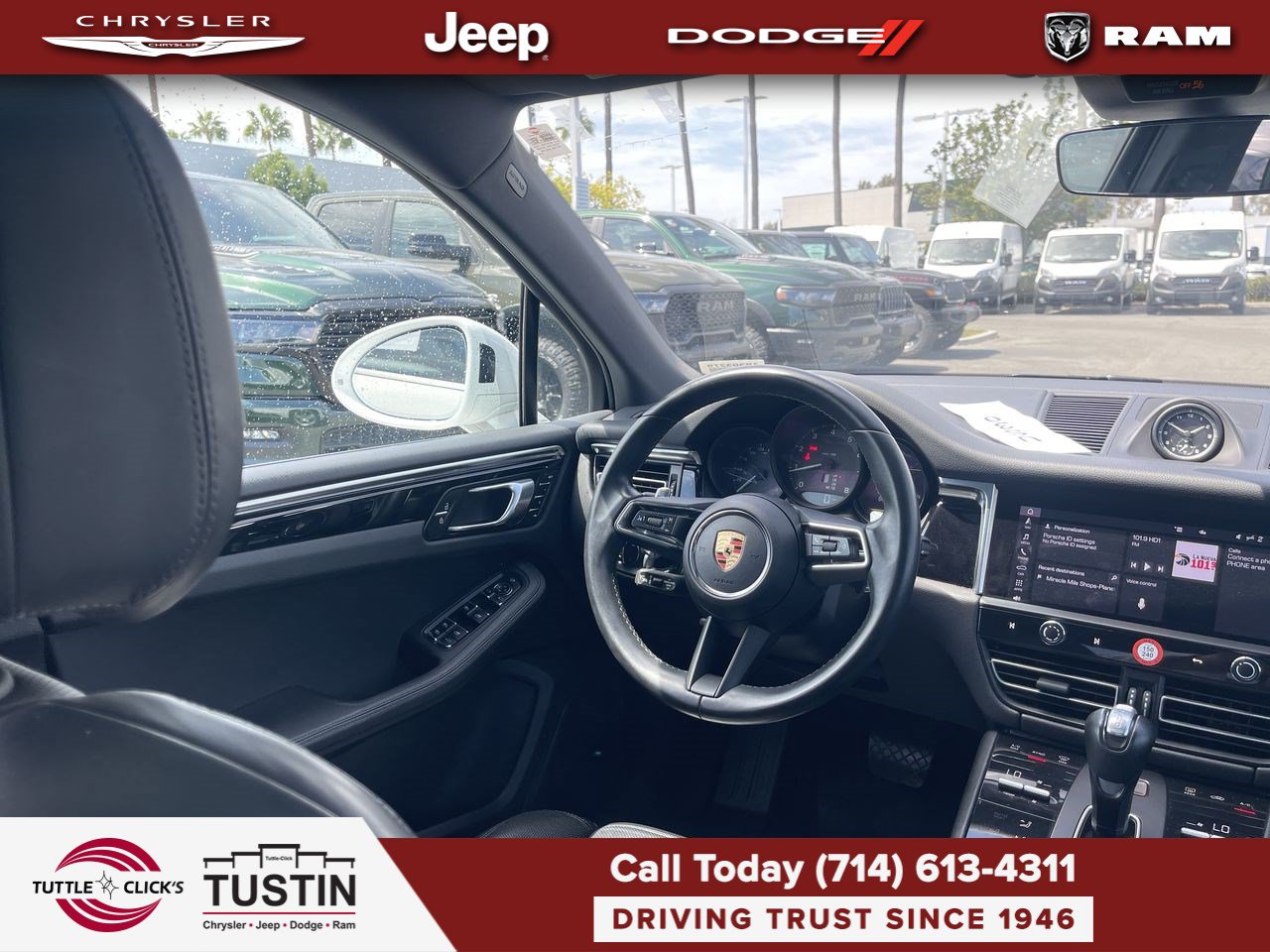 Used 2024 Porsche Macan AWD/4WD image 7