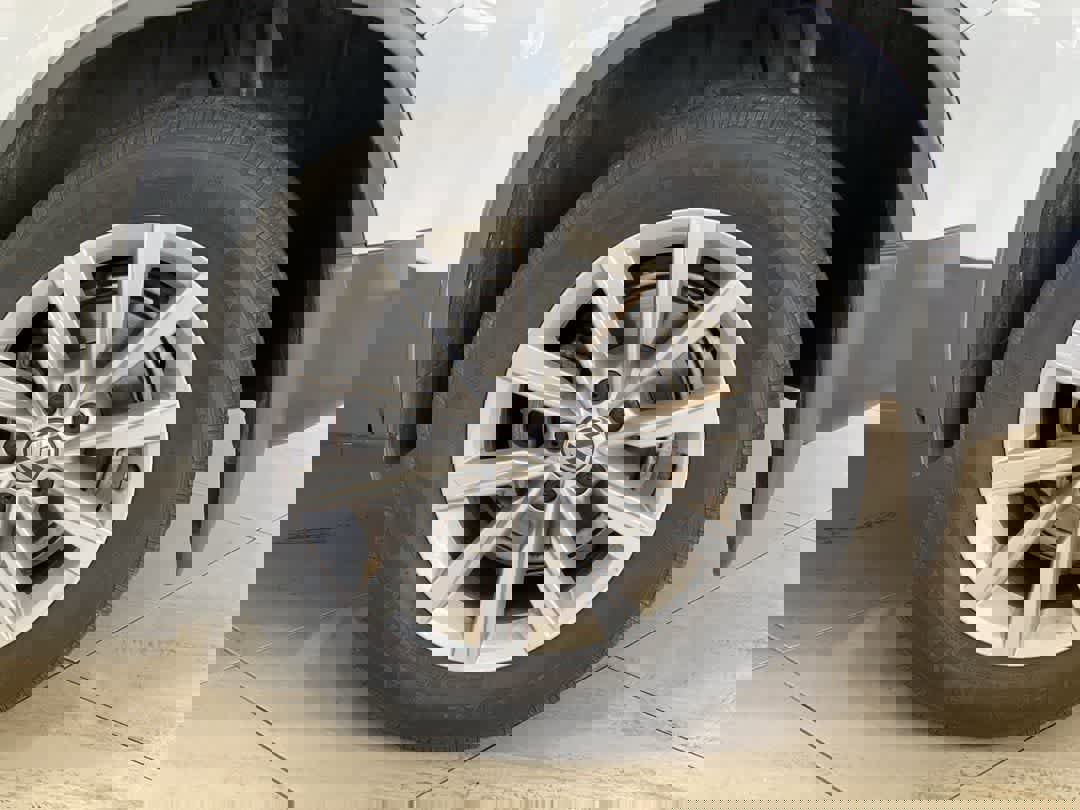 Used 2017 Volkswagen Tiguan Limited w/ Premium Package image 13