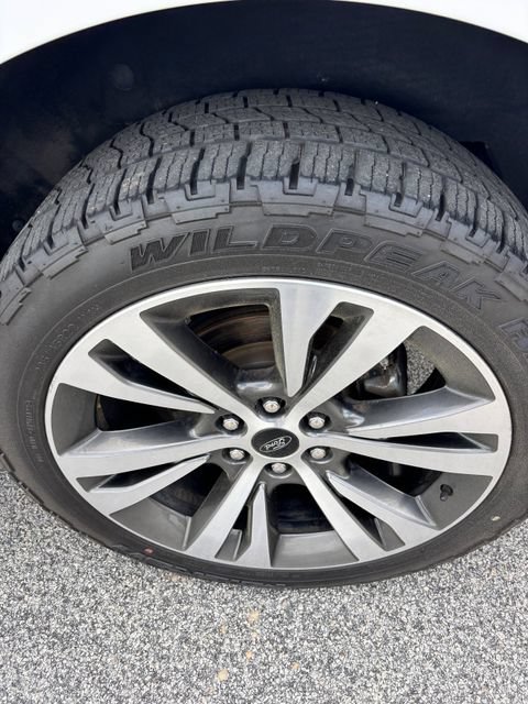 Used 2021 Ford Expedition Max Platinum RWD image 10