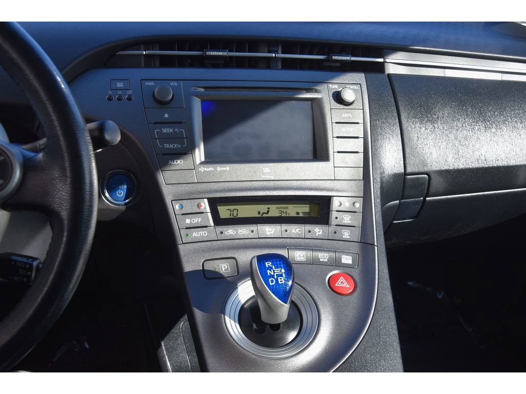 Used 2015 Toyota Prius Four image 19