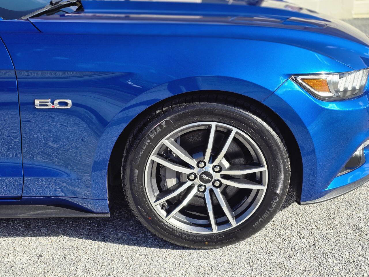 Used 2017 Ford Mustang GT image 13