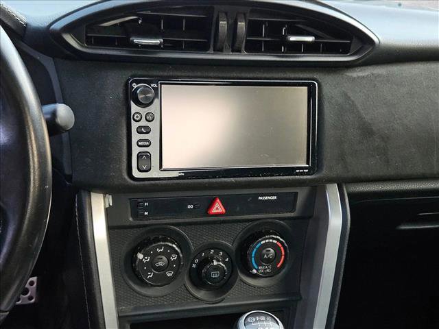 Used 2017 Toyota 86 image 13