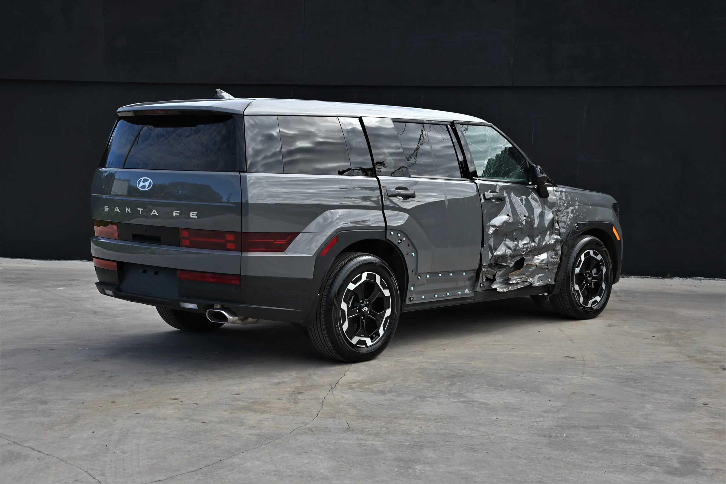 Used 2024 Hyundai Santa Fe SE image 5