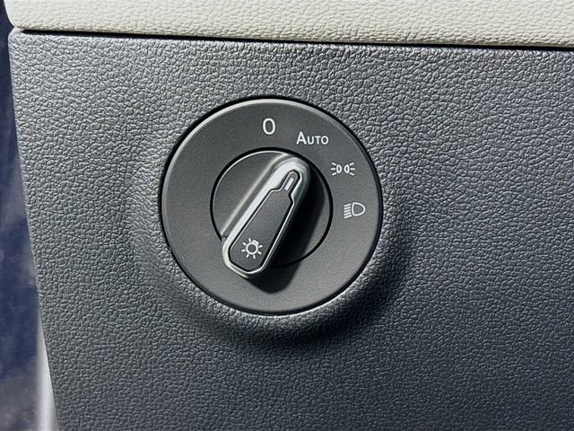 New 2026 Volkswagen Taos S image 10