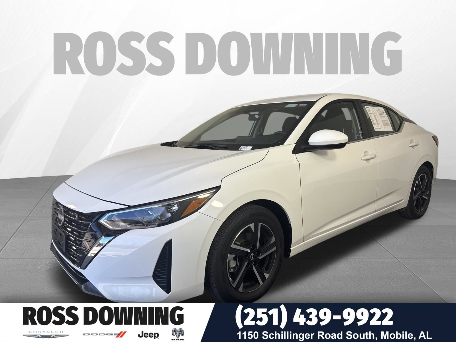 Used 2025 Nissan Sentra SV image 1