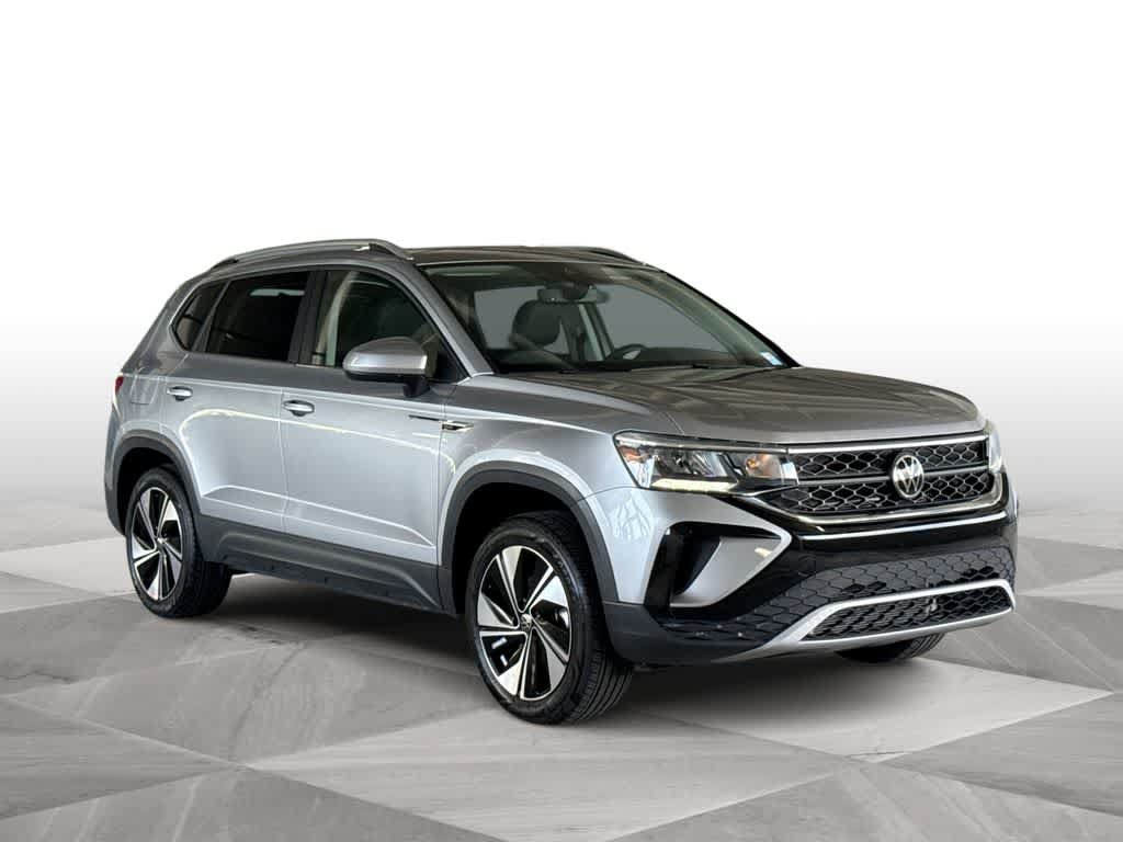 Used 2024 Volkswagen Taos SE AWD/4WD video 2
