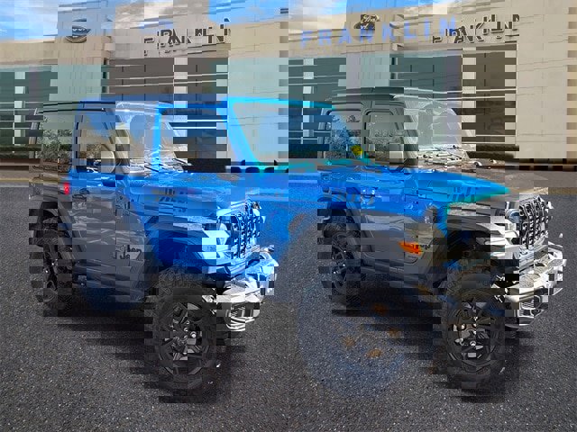 Used 2024 Jeep Wrangler Willys image 1