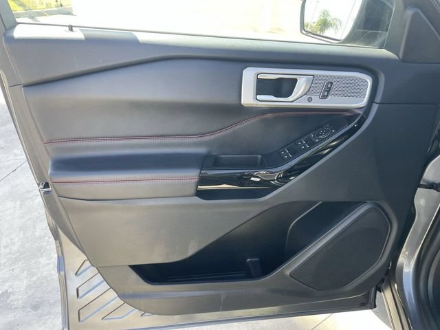 Used 2022 Ford Explorer ST-Line RWD image 23
